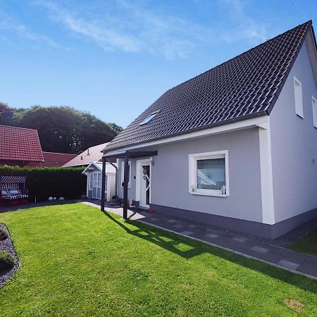Ferienhaus Ostseeblick Ruegen ซาสนิทซ์ ภายนอก รูปภาพ