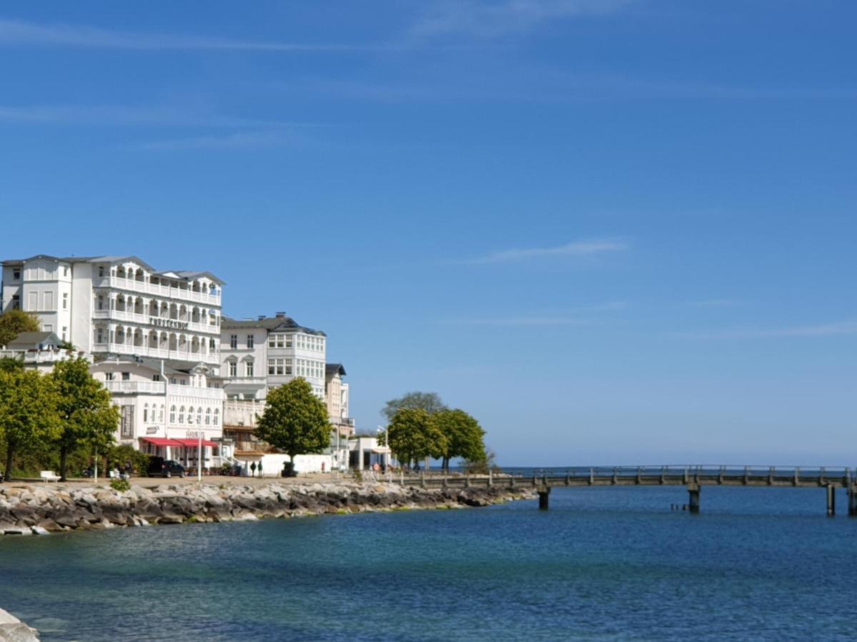 Ferienhaus Ostseeblick Ruegen ซาสนิทซ์ ภายนอก รูปภาพ